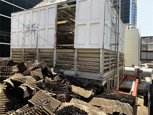 玻璃鋼冷卻塔的優(yōu)質功能決議運用工夫長度？(玻璃鋼冷卻塔哪些廠家效果好)